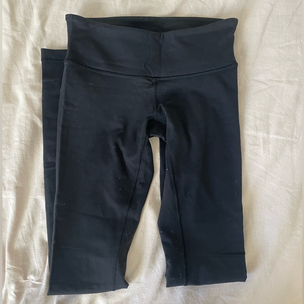 Black Lululemon leggings